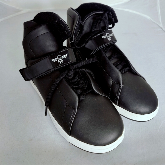 NWOT Creative Recreation Geno Hi-Top Sneaker, Black, Size 4Y - Picture 2 of 11